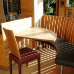 Lederbank <br><a href='../html/img/pool/a_Mobiliar_essen_Birne_Leder_Bank.jpg' target='_blank'>Vollbild anzeigen</a>